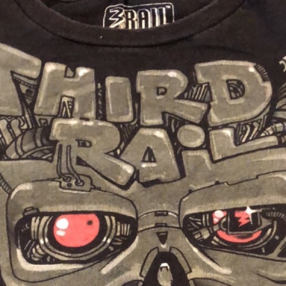 RARE Third Rail Vintage Terminator Shirt Medium - Picture 3 of 5